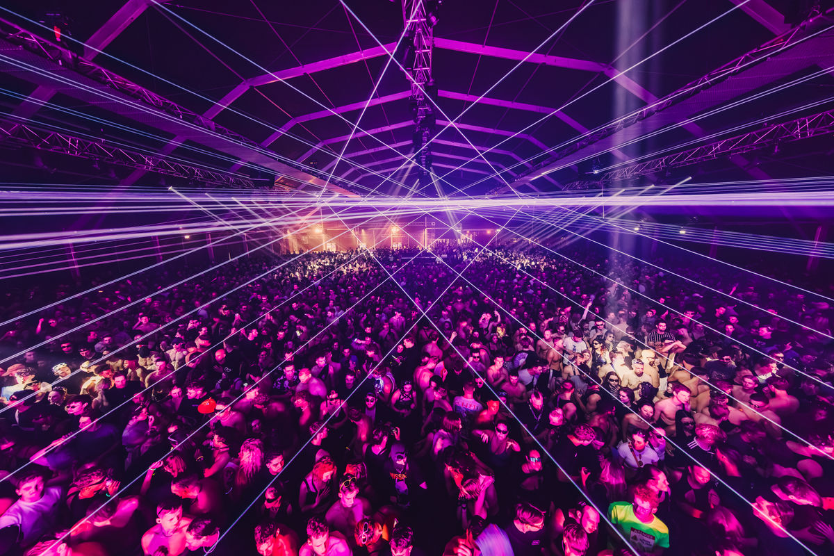 Loading... just a sec